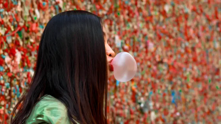 Does a chewing gum break a fast?